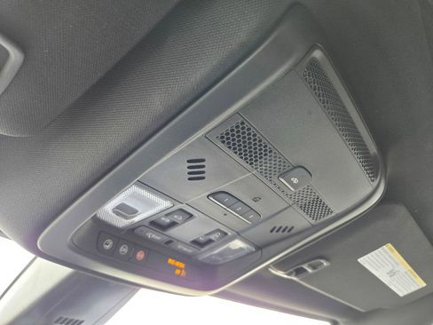 Used 2023 Cadillac XT5 Sportv image 15