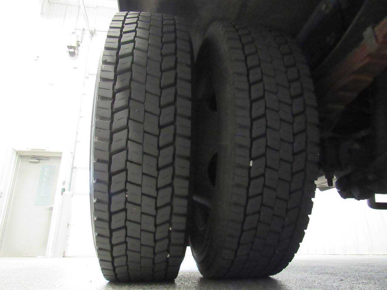 Used 2020 Ford F450 XLT w/ XLT Value Package RWD image 32