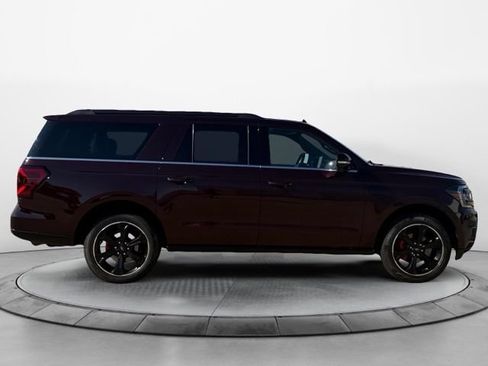 Used 2024 Ford Expedition Max Limited AWD/4WD image 2