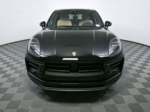 New 2026 Porsche Macan Turbo AWD/4WD image 34
