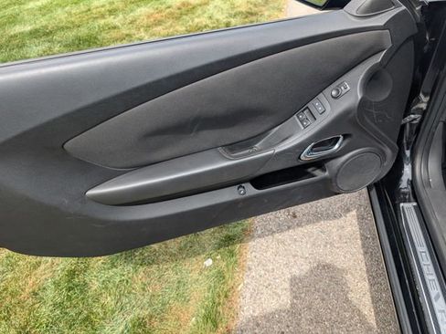 Used 2014 Chevrolet Camaro SS w/ Rear Vision Package image 8