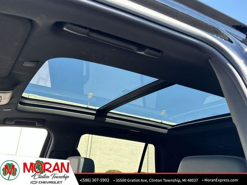 Used 2024 Chevrolet Tahoe Z71 w/ Off-Road Capability Package image 20