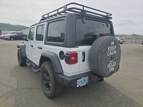 Used 2020 Jeep Wrangler Unlimited Sport AWD/4WD image 16