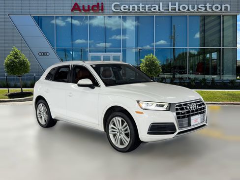 Used 2018 Audi Q5 2.0T Premium Plus w/ Premium Plus Package image 7