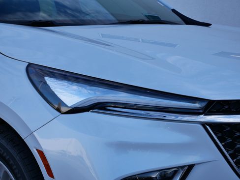 Used 2022 Buick Enclave Avenir w/ Avenir Technology Package image 16