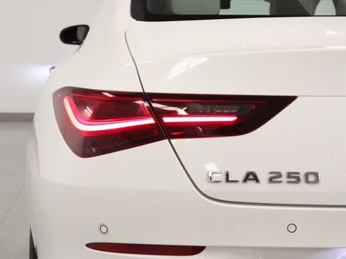 Certified 2025 Mercedes-Benz CLA 250 4MATIC image 11