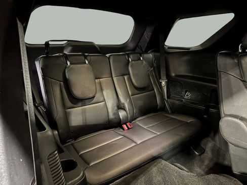 Used 2020 Ford Explorer ST image 26