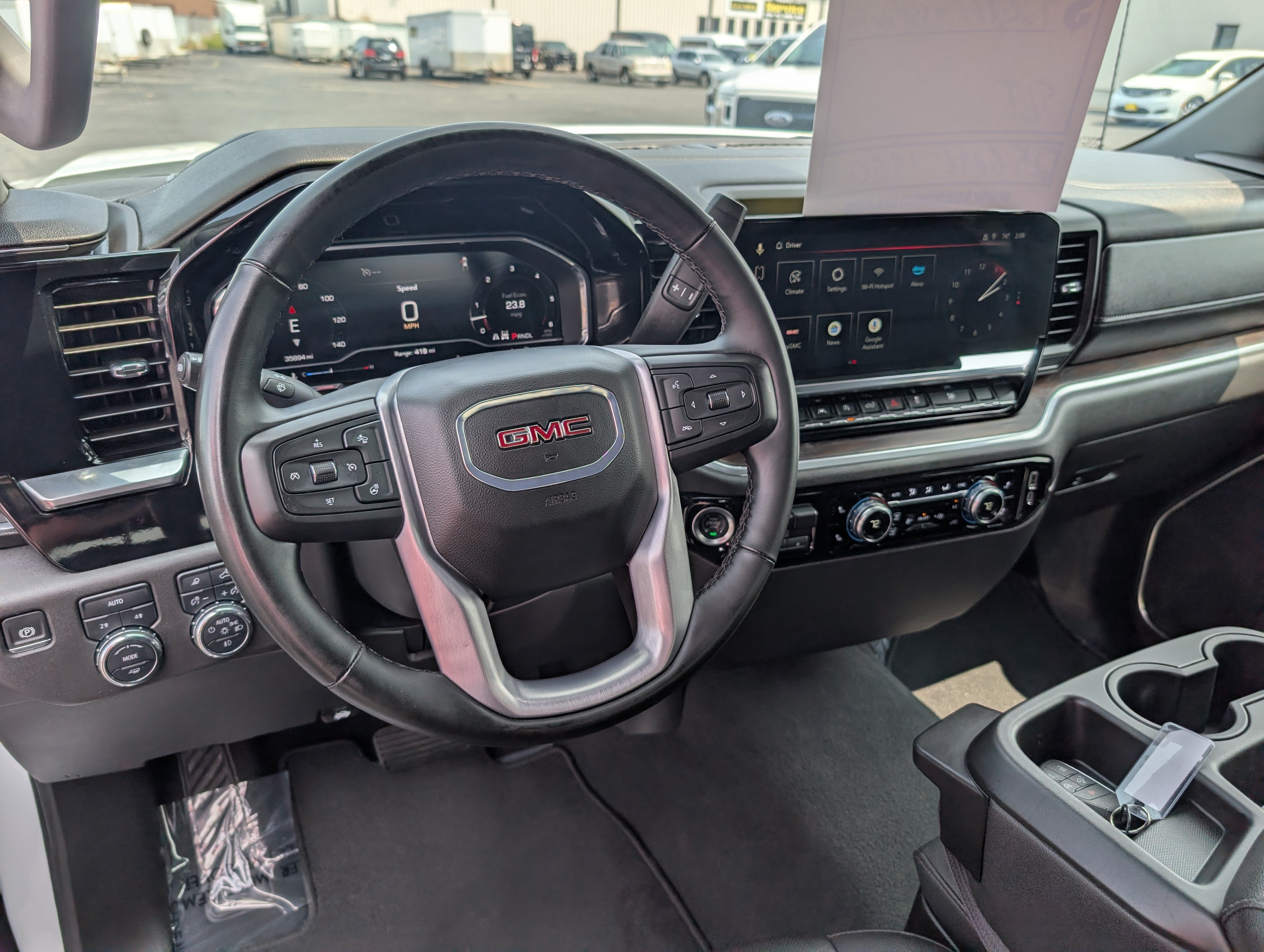Used 2025 GMC Sierra 1500 SLT AWD/4WD image 14