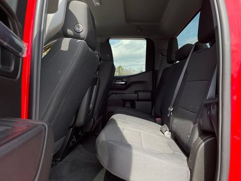 Used 2020 Chevrolet Silverado 1500 Custom w/ Custom Value Package AWD/4WD image 11