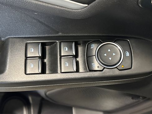 Used 2024 Ford Escape Platinum image 17