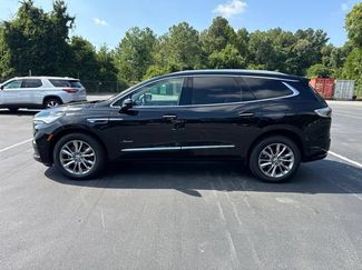 Used 2023 Buick Enclave Avenir w/ Avenir Technology Package FWD video 2