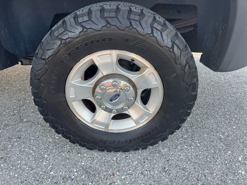 Used 2016 Ford F250 XLT w/ XLT Value Package image 27