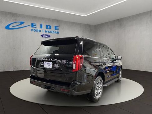 New 2026 Ford Expedition Active AWD/4WD image 7