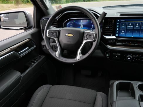 Used 2025 Chevrolet Silverado 1500 LT w/ LPO, Liner Protection Package AWD/4WD image 9