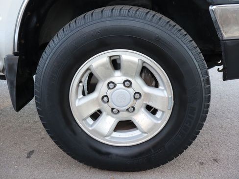 Used 2000 Toyota 4Runner SR5 image 41