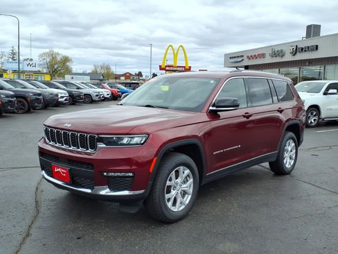 Used 2023 Jeep Grand Cherokee L Limited AWD/4WD image 8