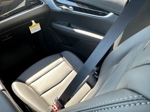 New 2025 Cadillac XT6 Premium Luxury w/ Technology Package image 14