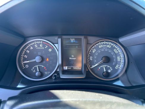 Used 2022 Toyota Tacoma TRD Pro AWD/4WD image 19