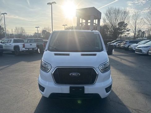 Used 2023 Ford Transit 350 XLT image 13