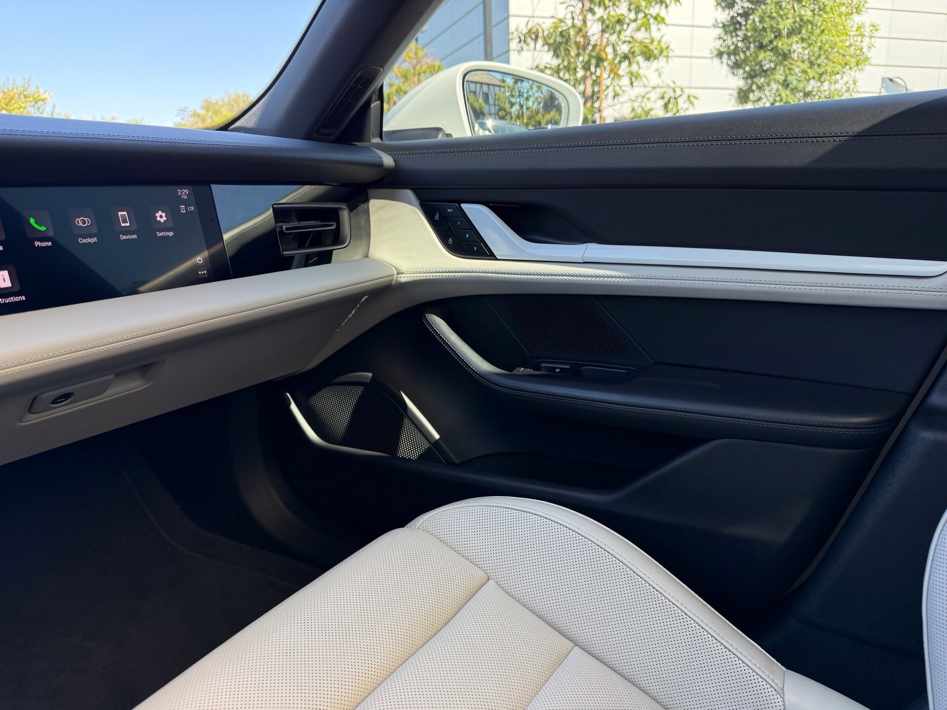 Certified 2023 Porsche Taycan RWD image 24