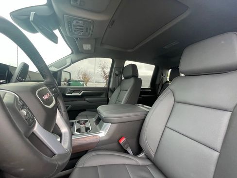 New 2026 GMC Sierra 2500 SLT w/ SLT Premium Package AWD/4WD image 21