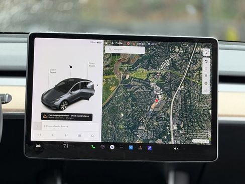 Used 2020 Tesla Model Y Long Range image 46