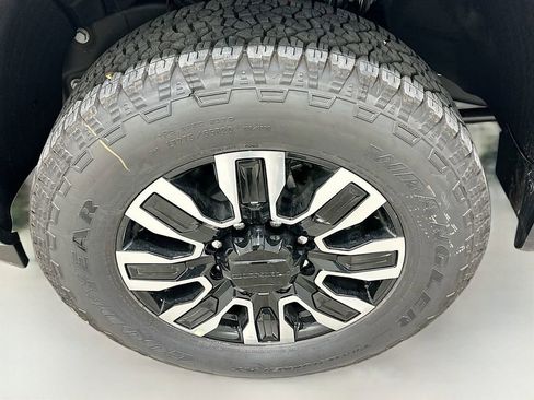 New 2026 GMC Sierra 2500 Denali Ultimate AWD/4WD image 33