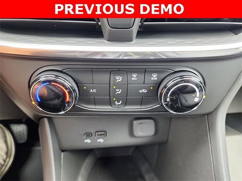 New 2026 Buick Encore GX Preferred image 21