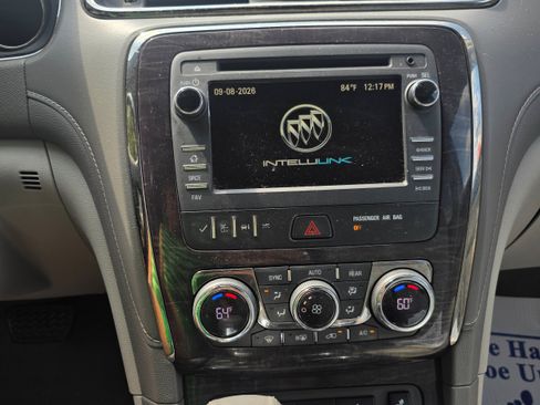 Used 2017 Buick Enclave Leather FWD image 11