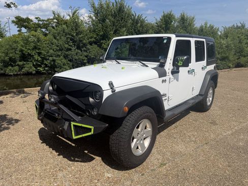 Used 2018 Jeep Wrangler Unlimited Sport S AWD/4WD image 7