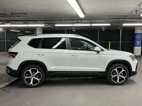 New 2026 Volkswagen Taos SEL AWD/4WD image 38