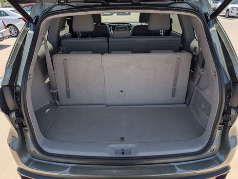 Used 2014 Toyota Highlander Plus AWD/4WD image 31