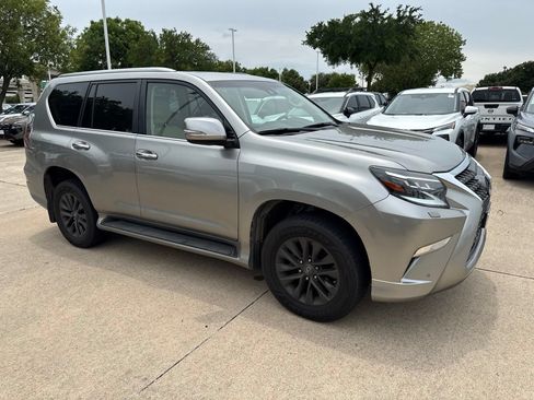Used 2020 Lexus GX 460 Premium w/ Premium Package AWD/4WD image 4