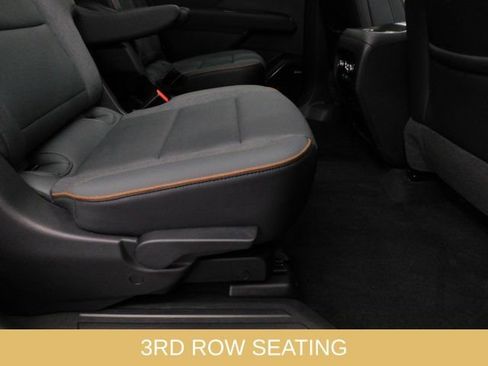 Used 2025 GMC Acadia AT4 w/ LPO, Floor Liner Package image 34