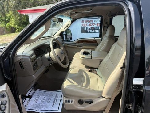 Used 2003 Ford F250 Lariat AWD/4WD image 9