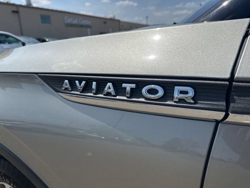 Used 2023 Lincoln Aviator Reserve w/ Equipment Group 201A AWD/4WD image 10