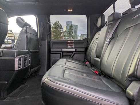 Used 2017 Ford F250 Platinum w/ Platinum Ultimate Package image 18