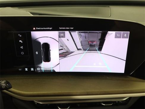 Certified 2025 Audi Q5 Premium Plus w/ Premium Plus image 18