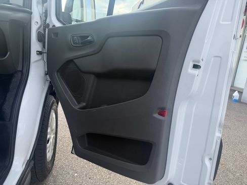 Used 2025 Ford Transit 250 148 Medium Roof w/ Exterior Upgrade Package RWD image 24