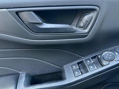 Used 2024 Ford Escape Active AWD/4WD image 11