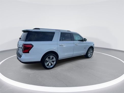 Used 2024 Ford Expedition Max King Ranch image 8