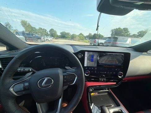Used 2025 Lexus NX 350 F Sport AWD/4WD image 12