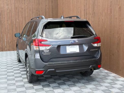 Used 2021 Subaru Forester Premium w/ Popular Package #1 AWD/4WD image 14