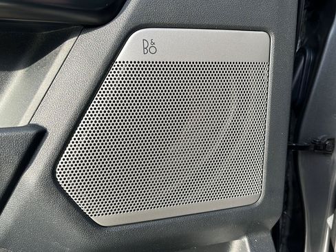 Used 2024 Ford F150 Platinum AWD/4WD image 11