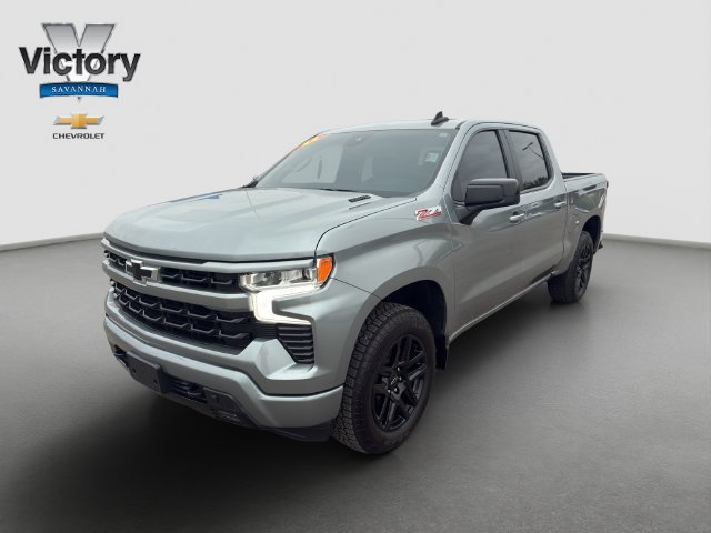 Used 2023 Chevrolet Silverado 1500 RST AWD/4WD image 3