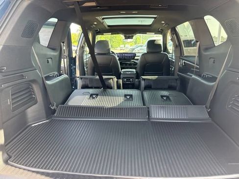 Used 2026 Buick Enclave Avenir w/ Super Cruise Package AWD/4WD image 38
