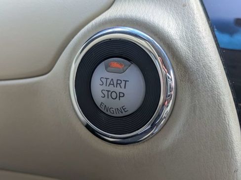 Used 2013 INFINITI JX35 AWD w/ Premium Pkg image 36