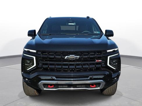 Used 2025 Chevrolet Tahoe Z71 AWD/4WD image 2