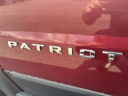 Used 2015 Jeep Patriot Sport FWD image 29