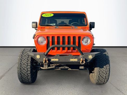 Used 2018 Jeep Wrangler Unlimited Sport AWD/4WD image 2